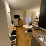 度假居 Forlanini